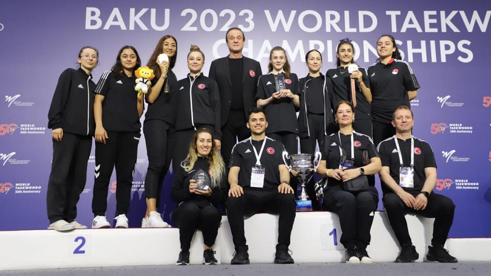 Türkiye Kadın Tekvando Milli Takımı dünya şampiyonu oldu
